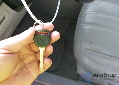 2008 Saturn Vue V6 Xr из США, поврежденный, VIN 3GSDL63708S656566